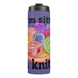 Als ik zit, brei ik een thermische droogtrommel thermosbeker