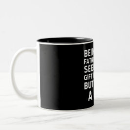 Als je schoonvader zijn al een cadeau genoeg lijkt tweekleurige koffiemok