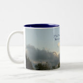 Als u zelf in vrede bent, dan ... tweekleurige koffiemok (Links)