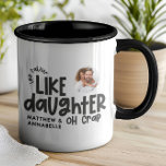 Als vader als dochter grappige foto mok<br><div class="desc">Zoals vader als dochter grappige foto zwart-wit typografie vader of dochter bijpassende Kerstmis,  Verjaardag,  Pasen gif idee.</div>