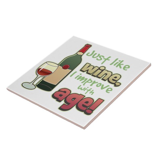 Als wijn verbeteren met de deoratieve tegel van de tegeltje (Zijkant)
