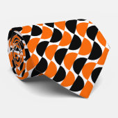 Alternatieve kanalen 03a - Sinaasappel en zwart Stropdas (Opgerold)