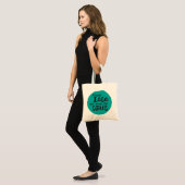 Altijd te laat maar de wachttijd waard tote bag (Voorkant (model))