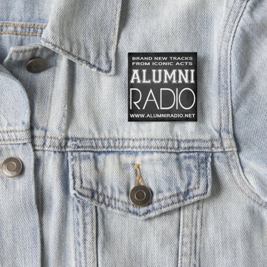 Alumni Radio Pin "Iconic" Vierkante Button 5,1 Cm (In situ)