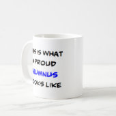 alumnus , trots koffiemok (Voorkant links)