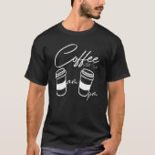 AM Coffee PM Coffe All Day Coffee Coffee Tees (Voorkant)