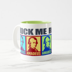 Amadeus Mozart   Rock Me Kleurrijke Pop Kunst Tweekleurige Koffiemok
