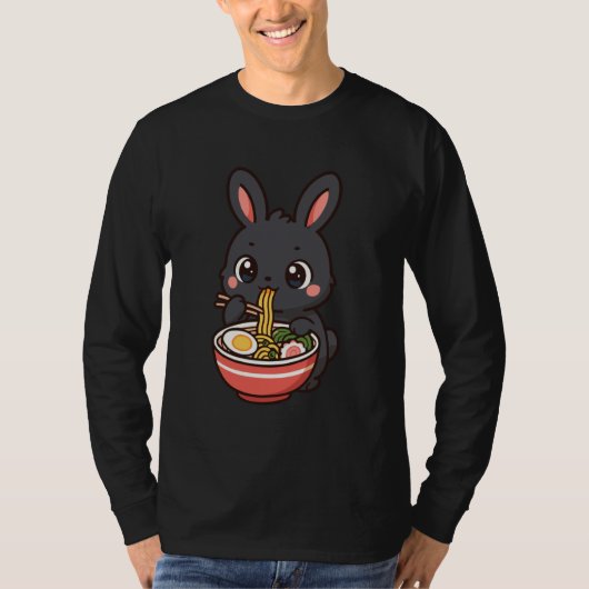 Amami Rabbit Eating Ramen Noodles Kawaii Cute Funn T-shirt (Voorkant)