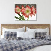 Amaryllis in Snow Red Holiday Winter Floral Canvas Afdruk (Insitu (Slaapkamer))