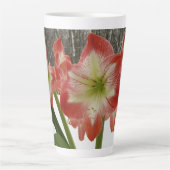Amaryllis in Snow Red Holiday Winter Floral Latte Mok (Voorkant)