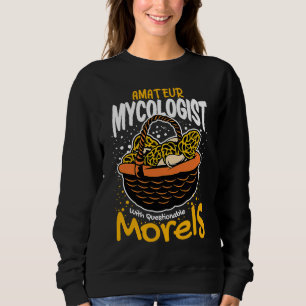 Amateur mycoloog met twijfelachtige morieljes padd trui