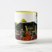 Amazon Womyn Rise mok (Center)