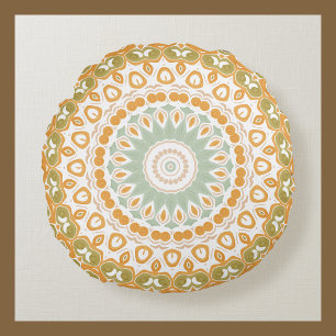 Amber en Olijfgroene Stralende Mandala Patroon Rond Kussen