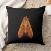Amber Moth – Surreal Nature Form Kussen (Deken)