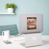 Ambitie: Populaire Cultuur Sticker (Laptop op bureau)