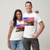AMC Javlin-auto met Amerikaanse vlag T-shirt (Unisex)