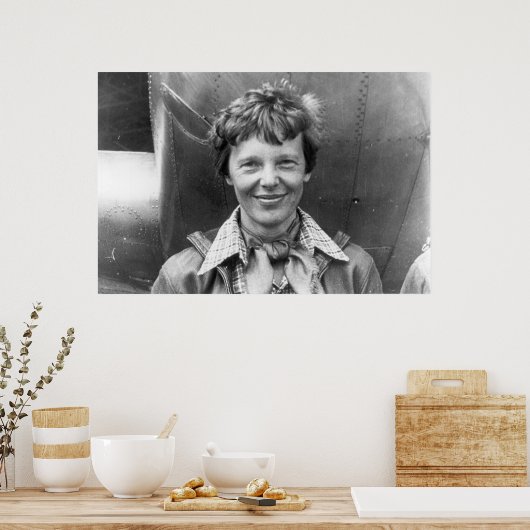 Amelia Earhart Foto en Hare Lockheed Electra Poster (Keuken)