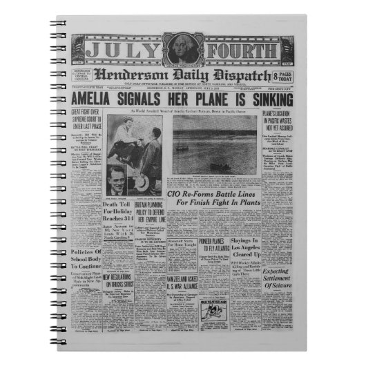 Amelia Earhart  krantenverhaal Notitieboek (Voorkant)