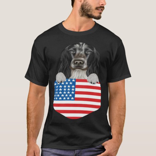America Flag English Cocker Spaniel Dog In Pocket T-shirt (Voorkant)