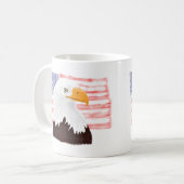 American Bald Eagle en Flag - transparant wit. Koffiemok (Voorkant links)