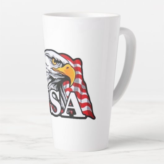 American Bald Eagle met Amerikaanse vlag - Patriot Latte Mok (Rechterhoek)
