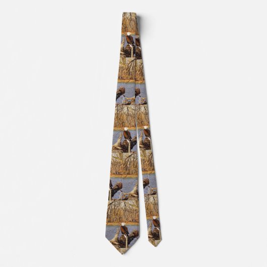 American Bald Eagle Perched on a Log Stropdas (Voorkant)