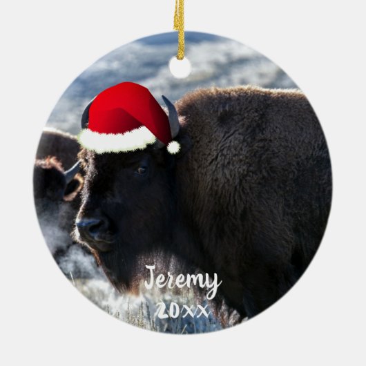 American Bison in Santa Hat  Keramisch Ornament (Achterkant)