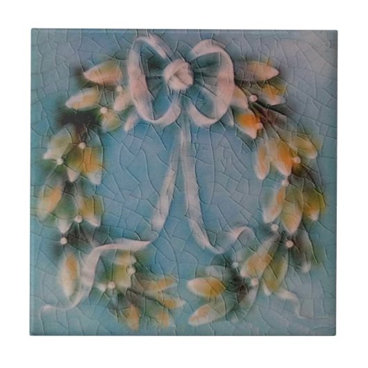 American Encaustic Blue Wreath Faux Relief Tegeltje (Voorkant)