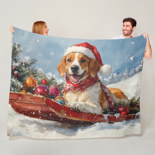 American English Foxhound in slee Christmas Fleece Deken (In situ)