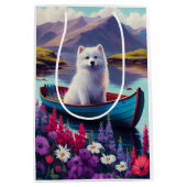 American Eskimo Dog on Paddle: Een Schilderachtig Medium Cadeauzakje (Voorkant)