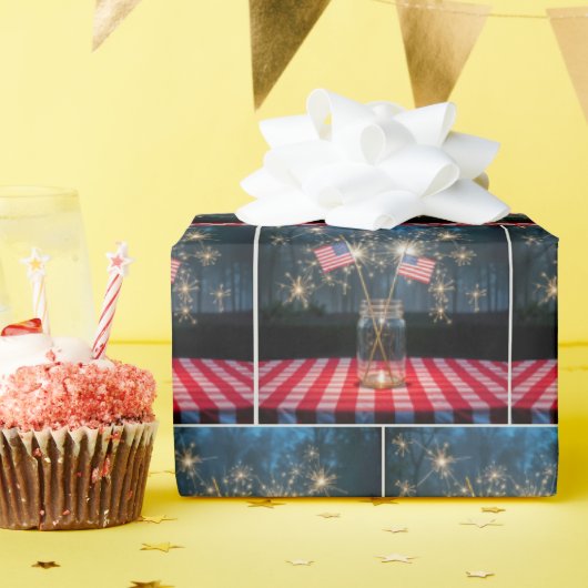 American Flags With Sparklers In a Mason Jar Cadeaupapier (Verjaardagsfeest)