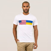 American I stand with Ukraine. USA & UKR flags. T-shirt (Voorkant volledig)
