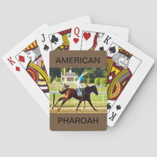 American Pharoah op een deck speelkaarten
