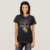 American Raised with Bosnian Roots Bosnia T-shirt (Voorkant volledig)