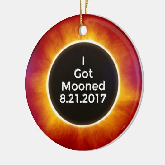 American Solar Eclipse heeft op 21 augustus jl. Keramisch Ornament (Links)