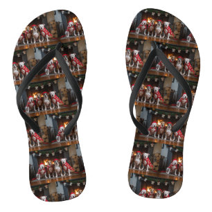 American Staffordshire bij de open haard Kerstmis Teenslippers