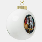 American Staffordshire Sneeuwslee Kerstmis Keramische Bal Ornament (Links)