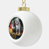 American Staffordshire Sneeuwslee Kerstmis Keramische Bal Ornament (Rechts)