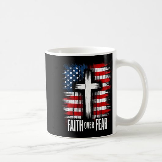 American Usa Flag Christ Faith Over Fear With Cros Koffiemok (Rechts)