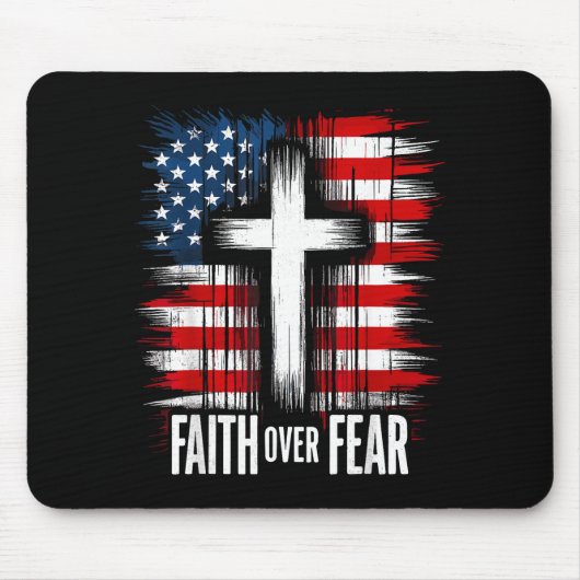 American Usa Flag Christ Faith Over Fear With Cros Muismat (Voorkant)