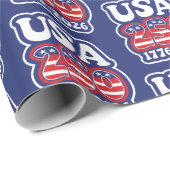 America's 250th Birthday - Groovy USA 250 Cadeaupapier (Rol Hoek)