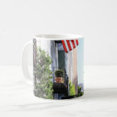amerika 88 koffiemok (Voorkant links)