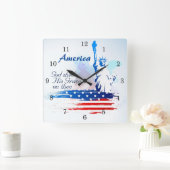 Amerika God heeft zijn genade op het spel gezet, P Vierkante Klok (Huis)