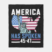 Amerika heeft 45 47 Trump President  gesproken Fleece Deken (Voorkant)