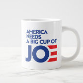 Amerika heeft een Big Cup nodig van Joe Grote Koffiekop (Rechts)