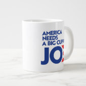 Amerika heeft een Big Cup nodig van Joe Grote Koffiekop (Voorkant rechts)