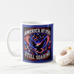 Amerika op 250 Nog steeds vliegend Patriotische Ad Koffiemok