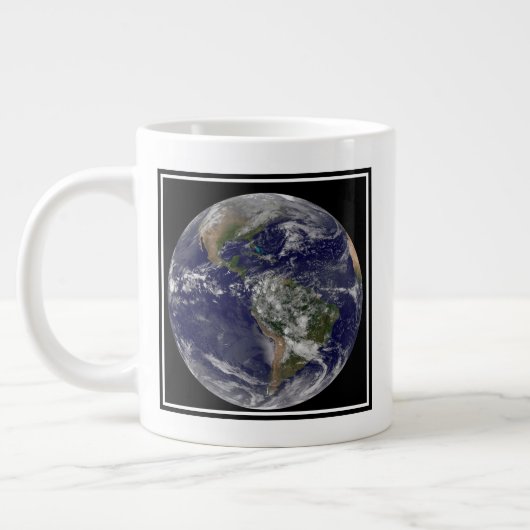 Amerika op Aardedag. Grote Koffiekop (Links)