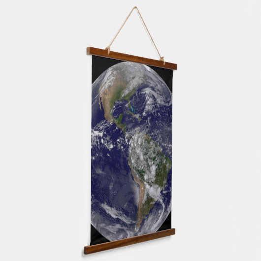 Amerika op Aardedag. Hangend Wandkleed (Gebogen)