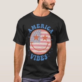 Amerika Vibes Happy Face Smile American Flag 4th O T-shirt